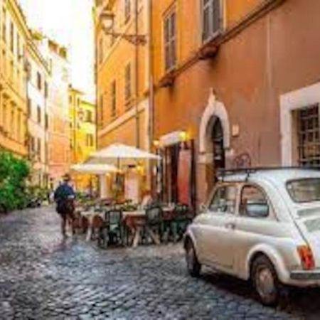 La Corte Antica Dei Banchi Vecchi Apartment Rome Bagian luar foto